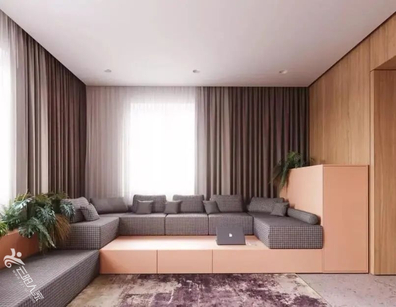 4fbd61ba1343d36122d4f524913111b2.jpg