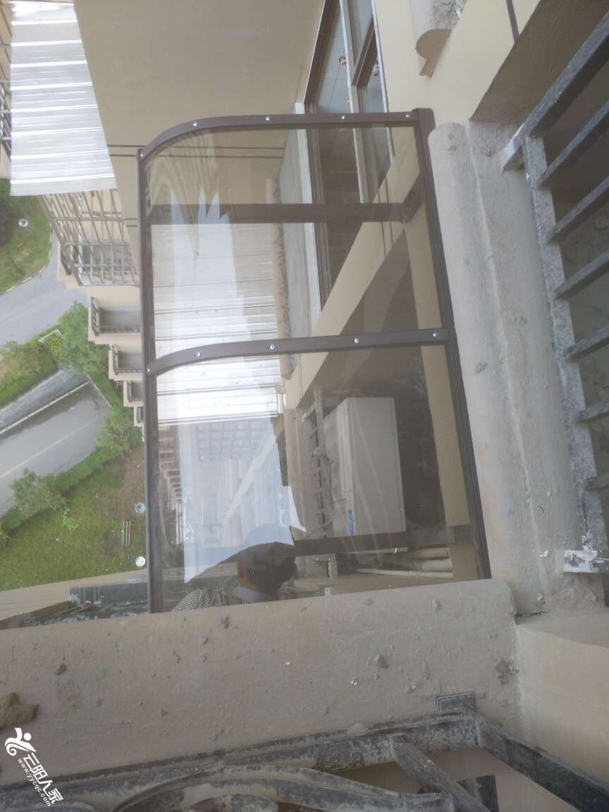 front1_0_FrX-vLYBEaTw4mvPrwWCjVdclcN-.jpg