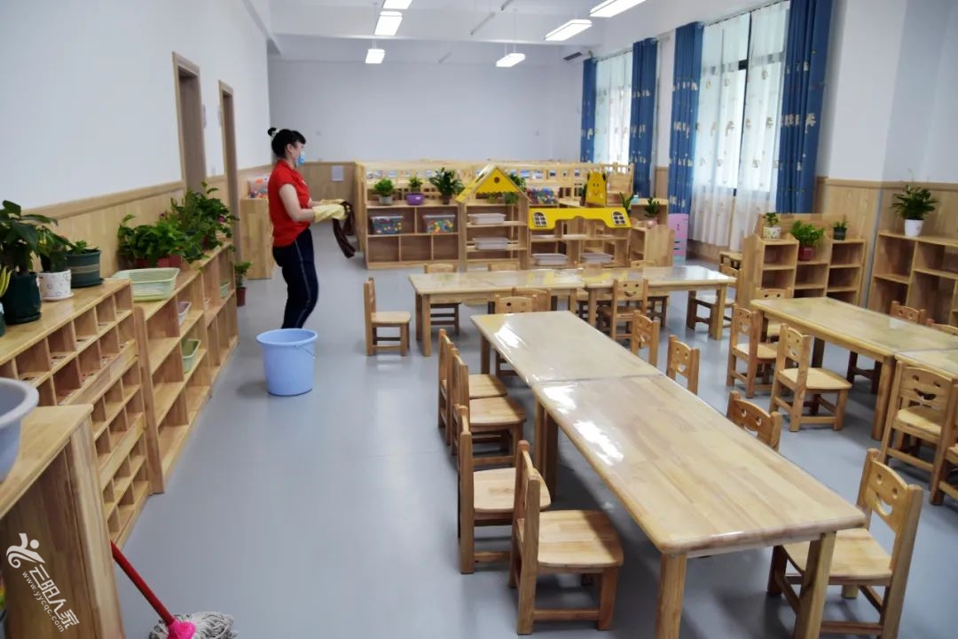 cc54bcb10f9dc0af70432d7c1aae5003.jpg