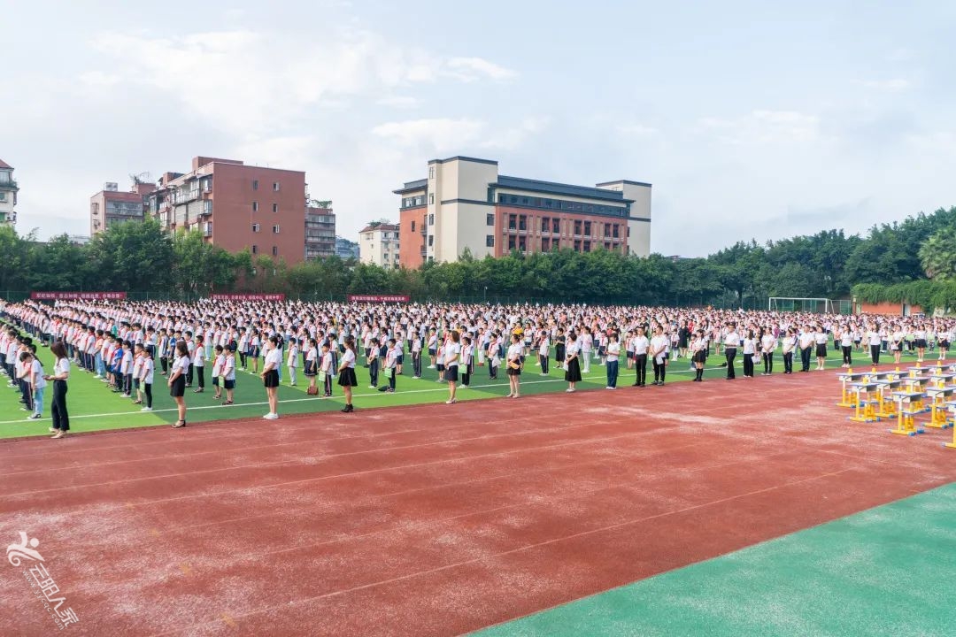 a3bac9eff4ec0fc9ed6157b1bf243ec1.jpg