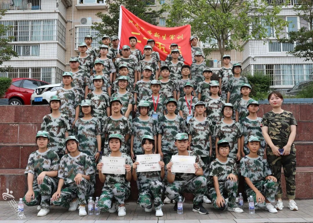 0466eb208987b8350a83cc1016de2ece.jpg