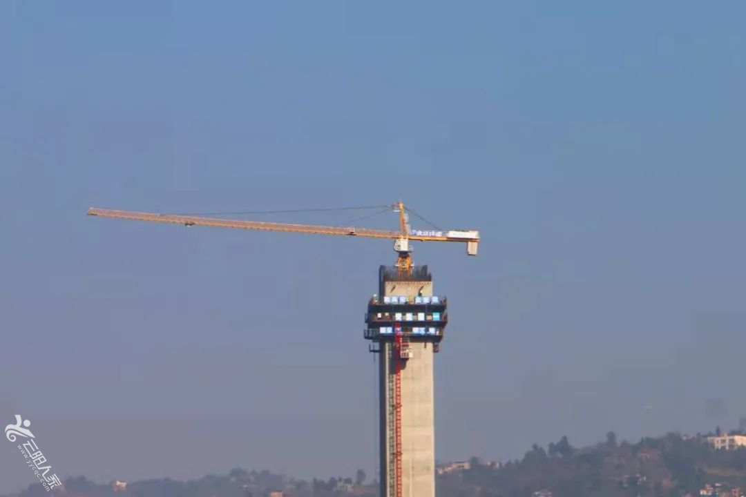4e4181b7b8d917dd77cfca01666af005.jpg