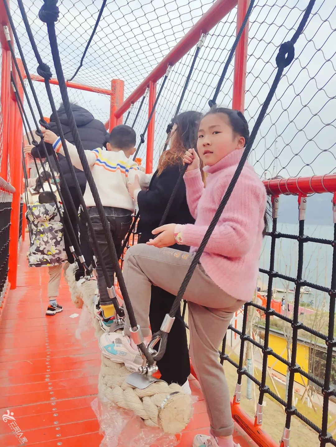 d10b86adc74fb38d91d0faf2412e99d0.jpg
