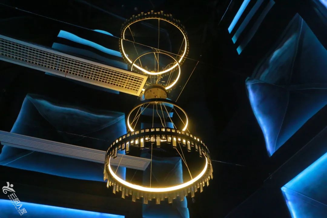 6f1b83caa5de678cb3c0517c7490a523.jpg