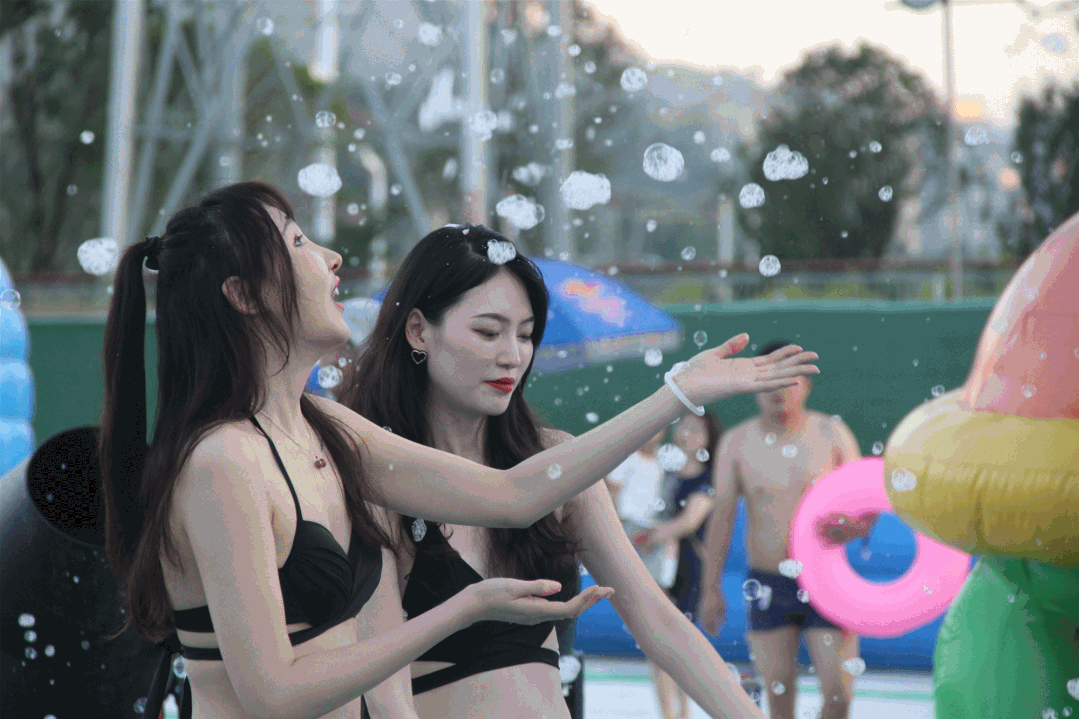 4ecc74687e6d65505bd64cbddb8c4fb5.gif