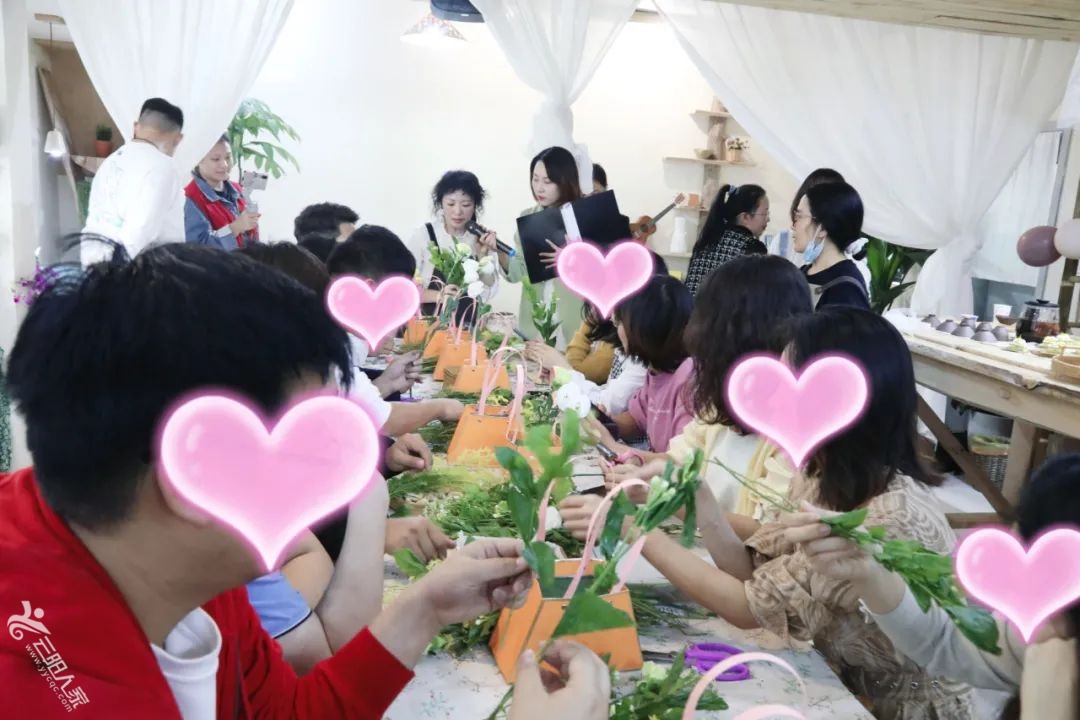 57bcabf73c959efd5be9fbbaaf0782ca.jpg