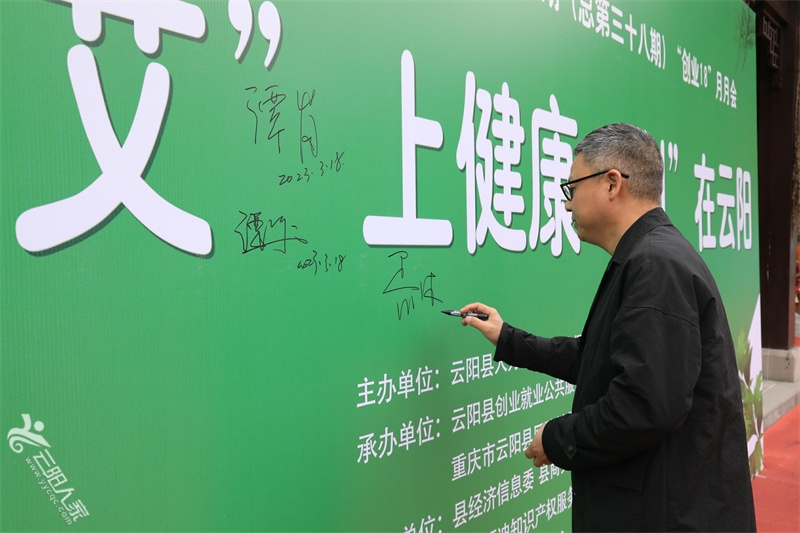 0A0A9175_极光看图.jpg