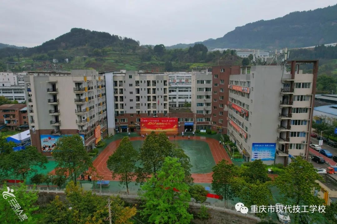 9cafdbba276b5162a92f6c448be14ce2.jpg