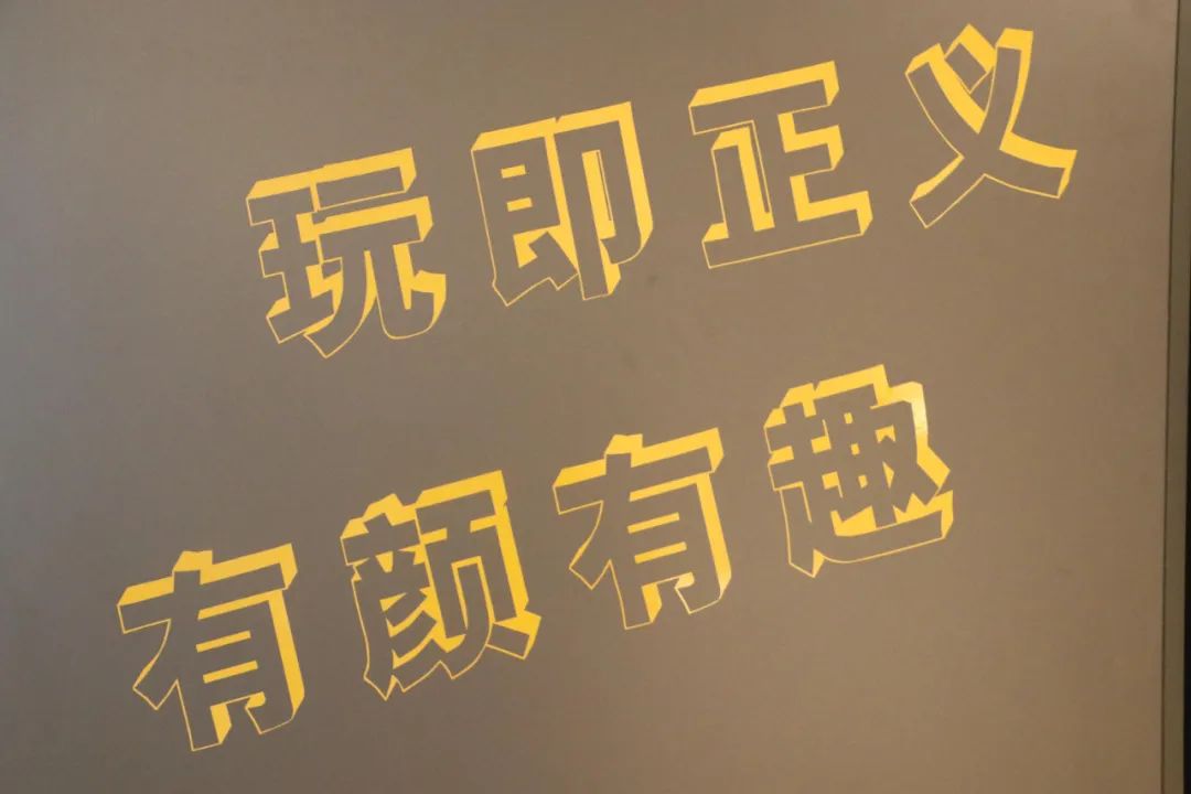 6c6fd803fb0df393a1310d2d1215e625.jpg