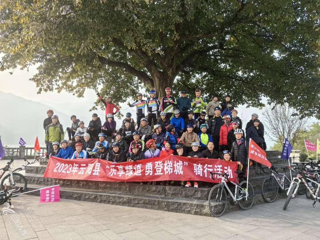 20231223203427front2_0_19608_Fuf-SQmyvnPX7m7f8yuE92X-MFNJ.jpg