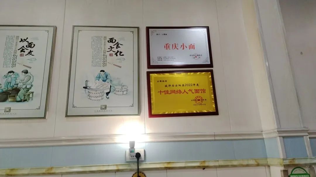 72ab9ed299fb305cf4b5e1f13f0b72c1.jpg