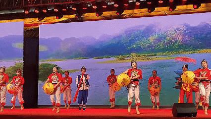 d786a6fa9947f38a4d3f78b2498a9c84.gif