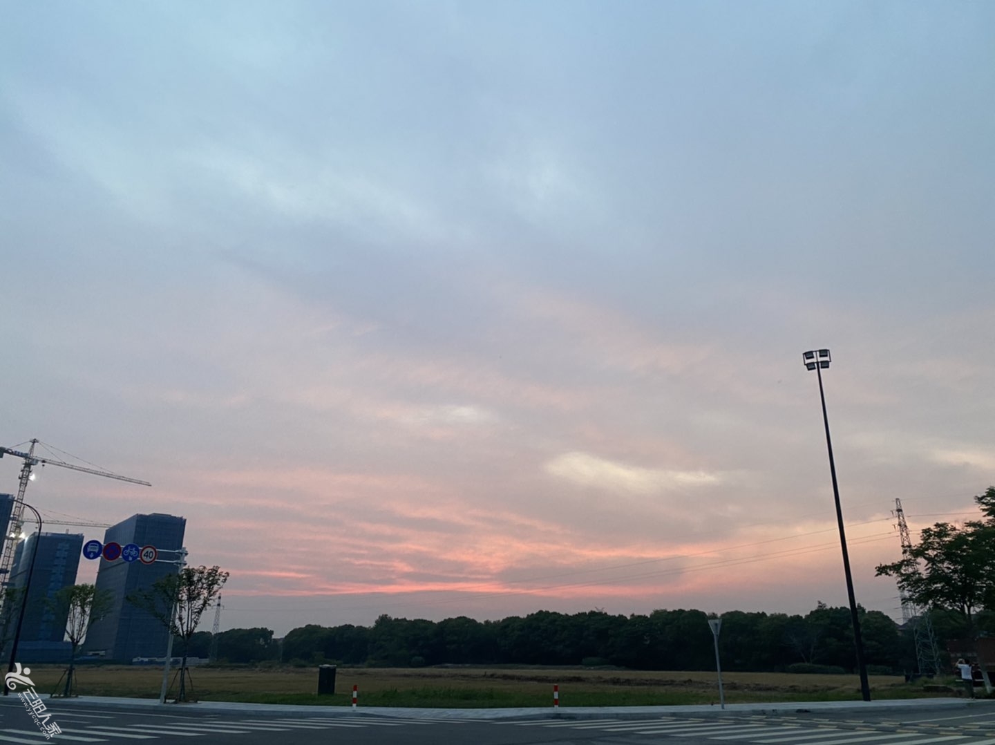 20250531213248front1_0_468626_Fls7pPhTgOnMlIBek2fXW9gjbcdk.jpg