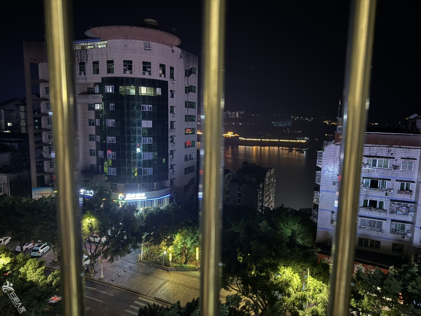 20250605170932front1_0_385273_Ftugs93D74d94raLYeoq28LXCgjS.jpg